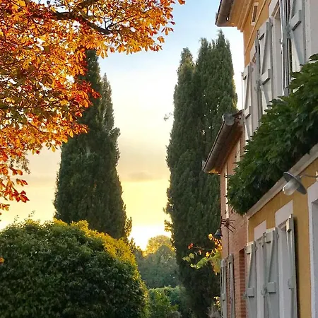 Villa Toscane Creations -Atelier D'Artistes - B&B - A 20 Mn De Toulouse Frühstückspension *