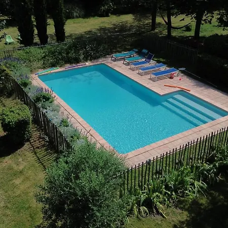 Toscane Creations A 20 Mn De Toulouse 4* Azas